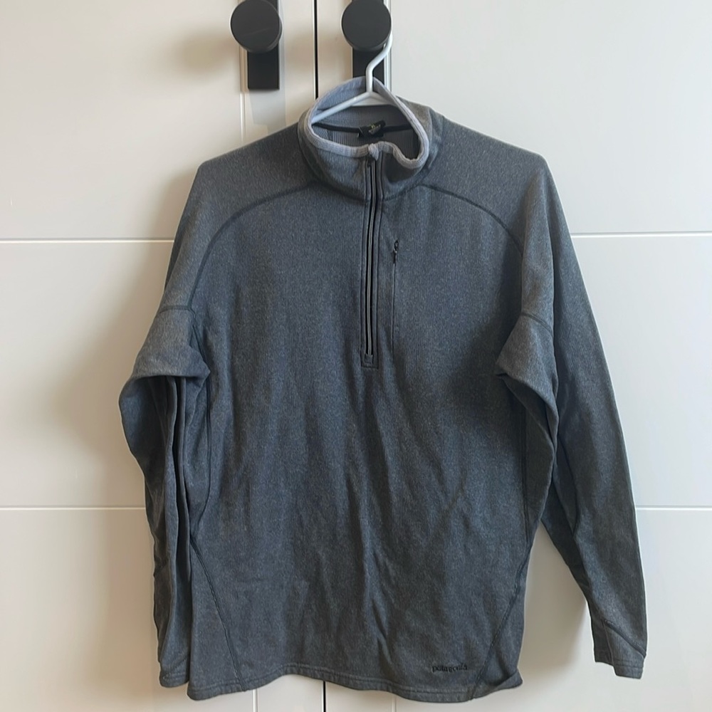 Patagonia Capilene Men’s quarter zip size XL